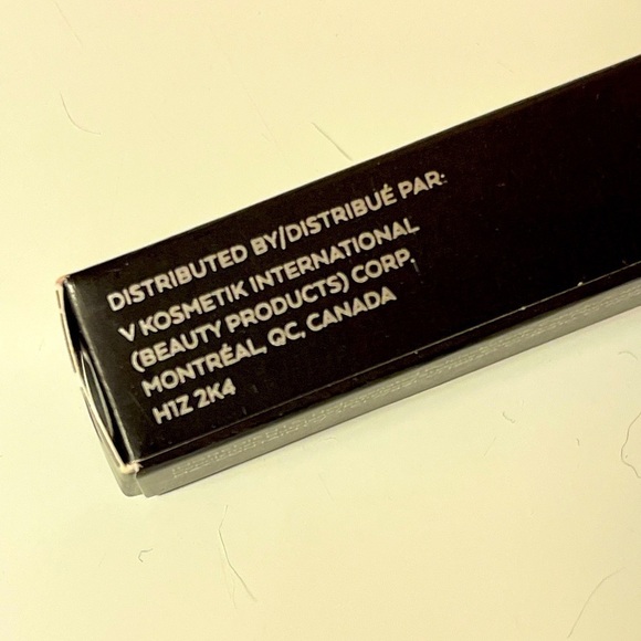 Vkosmetik Vinyl Lip Lacquer Long-wear High-Shine Fade-Proof Non-Drying โWisdomโ - Picture 6 of 10